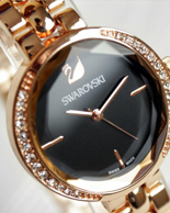 Подарочный набор SWAROVSKI — комплект украшений для женщины